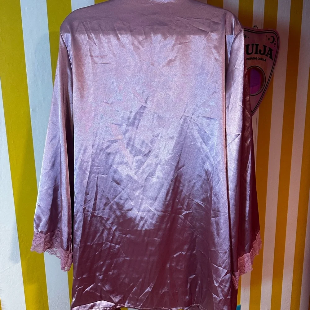 Pink Satin Lace-Trimmed Robe - Picture 4 of 4